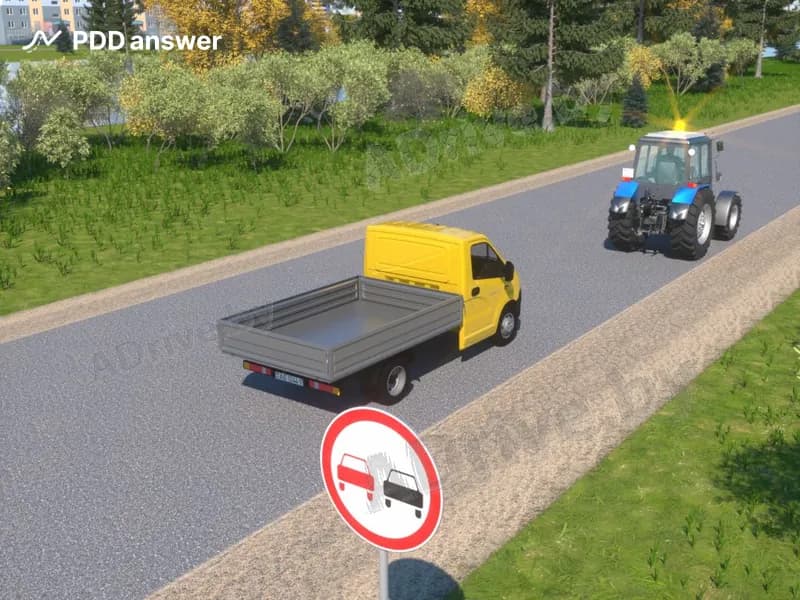 Разрешено ли водителю грузового автомобиля с технически допустимой общей массой не более 3.5 тонны совершить обгон трактора в показанной ситуации?