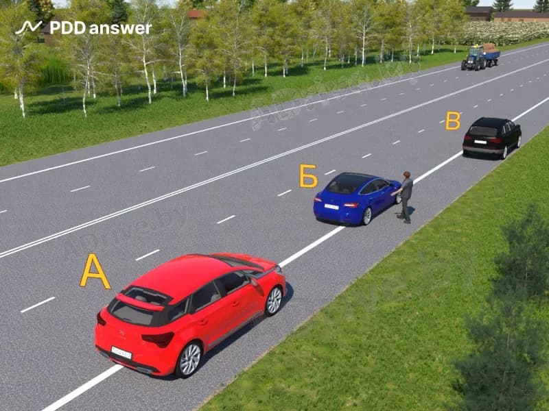 Кто из водителей правильно совершил остановку при наличии обочины?