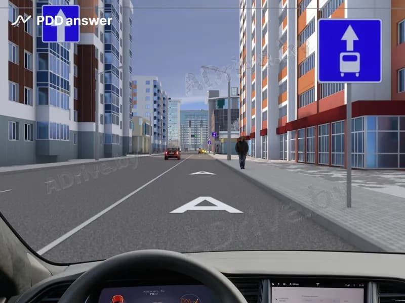 Разрешено ли Вам, управляя электромобилем, совершить остановку с целью посадки пассажира на показанном участке дороги?