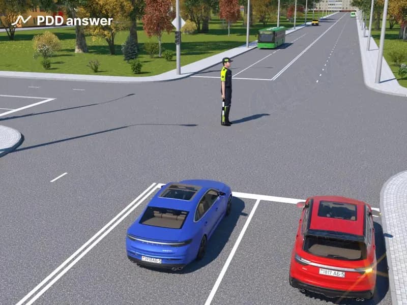 Каким транспортным средствам разрешено продолжить движение в показанной ситуации?