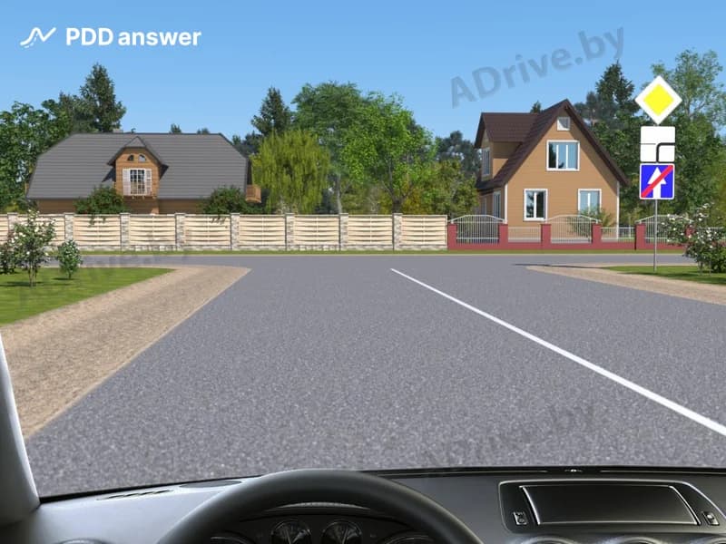 В каких направлениях Вам, управляя легковым автомобилем, разрешено продолжить движение из занимаемой полосы движения?