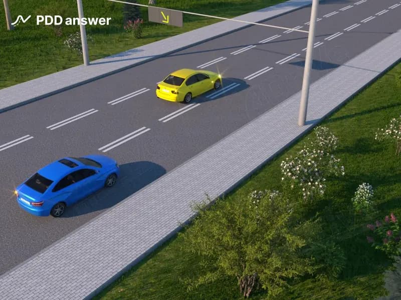 Кто из водителей в показанной ситуации совершает манёвр без нарушения Правил дорожного движения?