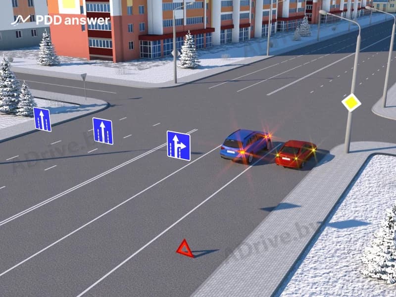 Разрешается ли водителю синего автомобиля выполнить поворот направо так, как показано на рисунке?