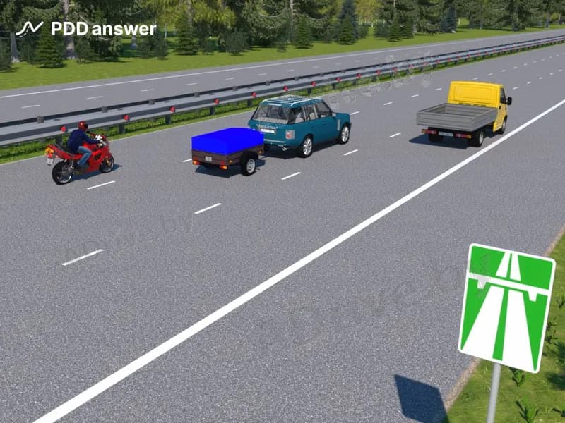 Кто из водителей нарушает Правила дорожного движения, двигаясь по дороге, обозначенной таким дорожным знаком, со скоростью 80 км/ч?