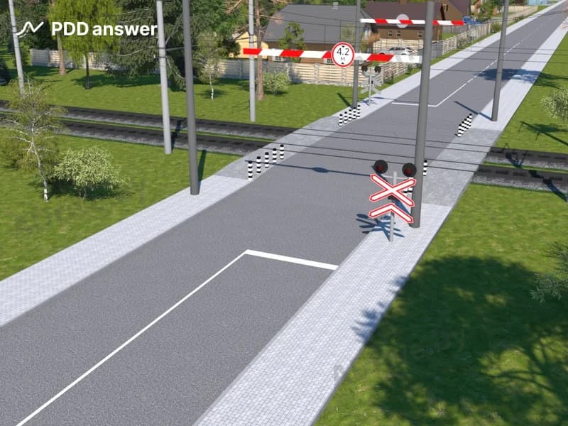 С каким максимальным габаритом по высоте от поверхности дороги допускается движение транспортных средств через указанный переезд без согласования с начальником дистанции электроснабжения организации Белорусской железной дороги?