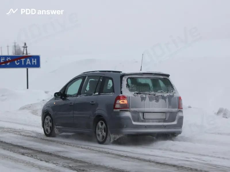 В каком случае из перечисленных разрешается участие в дорожном движении с 1 декабря по 1 марта легковых автомобилей?