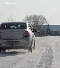 Участвовать в дорожном движении с 1 декабря по 1 марта разрешено на транспортных средствах: