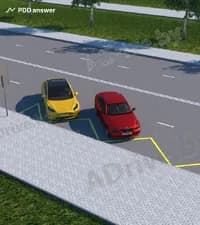Правильно ли легковые автомобили поставлены на стоянку в показанном месте?