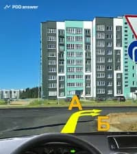 По какой траектории Вам разрешено выполнить поворот направо?