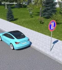 Вынужденная остановка автомобиля вызвана неисправностью рабочей тормозной системы. Должен ли водитель в показанной ситуации включить аварийную световую сигнализацию и выставить знак аварийной остановки?