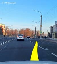 Разрешено ли Вам в показанной ситуации перестроиться в правую полосу движения, ускорившись до 60 км/ч, чтобы в момент пересечения траектории пешехода расстояние до него составило не менее двух полос движения?