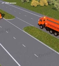 Водителю какого транспортного средства разрешено развернуться в показанном месте?