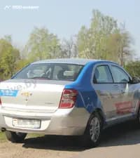 Кто несёт административную ответственность в случае эксплуатации в дорожном движении легкового автомобиля, находящегося в собственности у юридического лица и взятого в краткосрочную аренду (каршеринг), если в отношении этого транспортного средства истёк срок договора обязательного страхования гражданской ответственности?