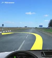 Разрешено ли Вам выполнить разворот в показанной ситуации на остановочном пункте маршрутных транспортных средств?
