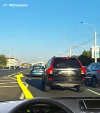 Разрешено ли Вам, управляя легковым автомобилем, перестроиться таким образом в полосу, предназначенную для выполнения разворота?