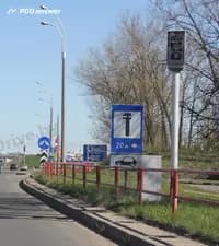 К какому виду административного взыскания должен быть привлечён водитель, если превышение установленной скорости на 45 км/ч было зафиксировано работающим в автоматическом режиме специальным техническим средством (в первый раз в течение года водитель уже был привлечён к ответственности за превышение установленной скорости движения на 25 км/ч после фиксации нарушения сотрудником ГАИ)?