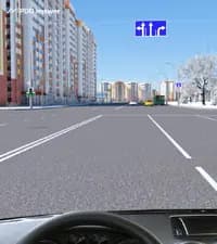 В каких направлениях Вам разрешено продолжить движение в показанной ситуации при таких сигналах светофора, если все полосы в данном направлении заняты?