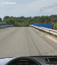В показанной ситуации, двигаясь по дороге, Вы находитесь в условиях, соответствующих термину: