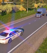 Водители каких автомобилей должны остановиться на обочине в показанной ситуации при приближении транспортного средства оперативного назначения?