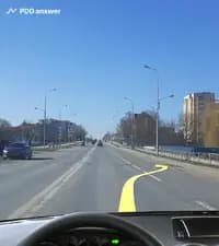 Разрешено ли Вам остановиться в указанном месте напротив стоящего на противоположной стороне дороги транспортного средства?
