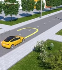 Нарушит ли Правила дорожного движения водитель жёлтого автомобиля, выполнив разворот по траектории, показанной на рисунке?