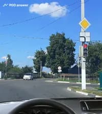 В каком месте Вы должны остановиться в показанной ситуации?