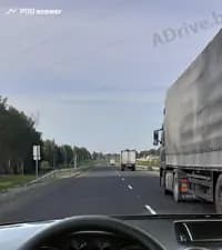 В каком из перечисленных случаев водителю потребуется большее расстояние для выполнения обгона?